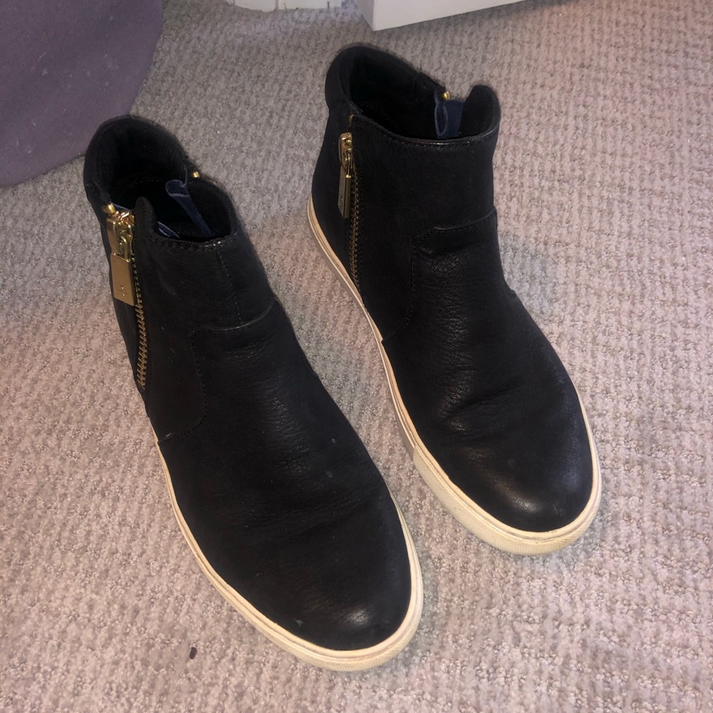 Kenneth Cole Kiera Sneaker booties